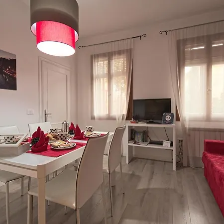 Al Miraggio Apartment Tessera
